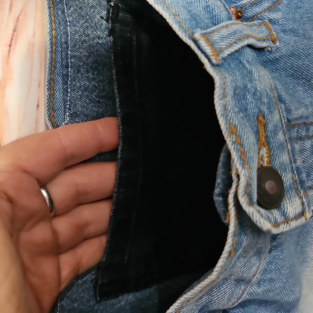 "One Kind Denim co." HANDMADE UPCYCLE OMBRE' BEDAZZLED DENIM SHOULDER BAG! - Picture 9 of 10